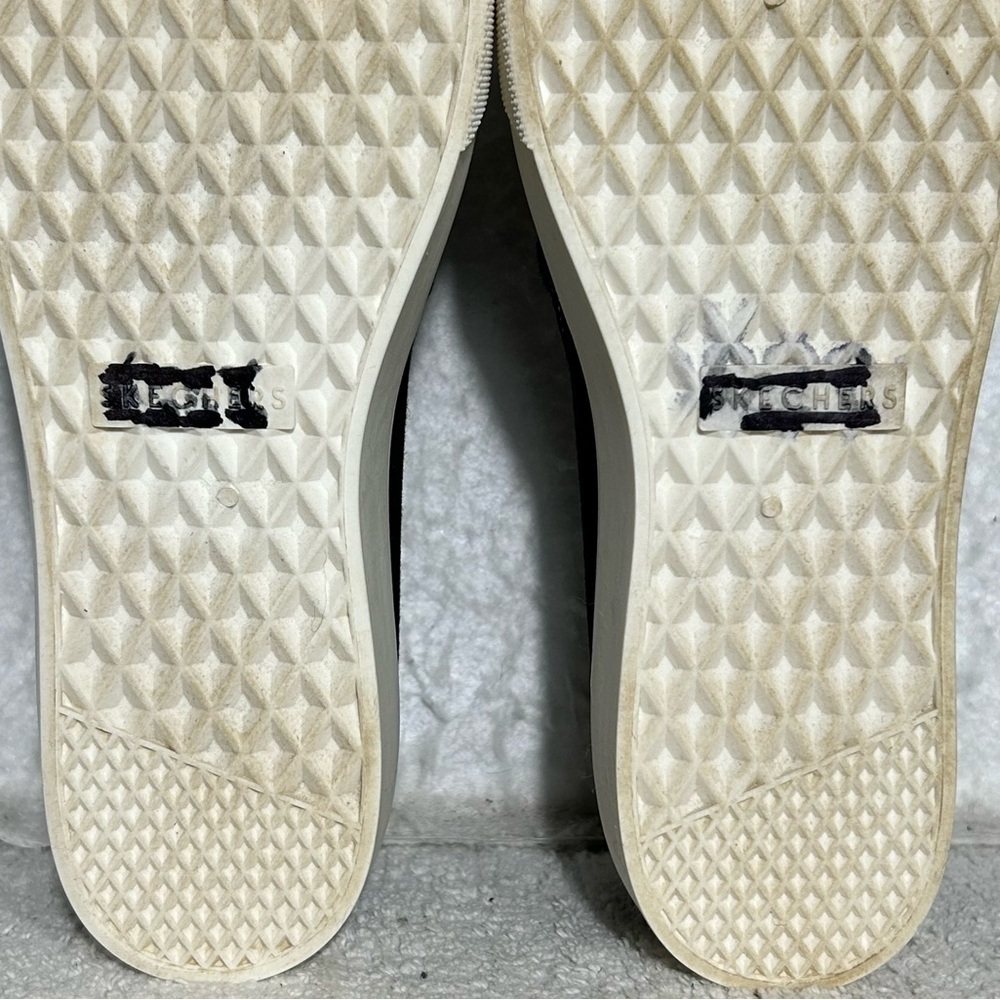 Skechers Womens Black Poppy 2.0 Canvas Casual Slip On Sneakers Shoes SZ 9.5 - Picture 10 of 11